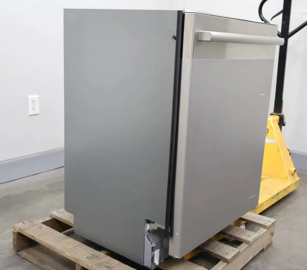 Bosch 800 Series 24" Smart Fully Integrated Stainless Dishwasher SHX78B75UC