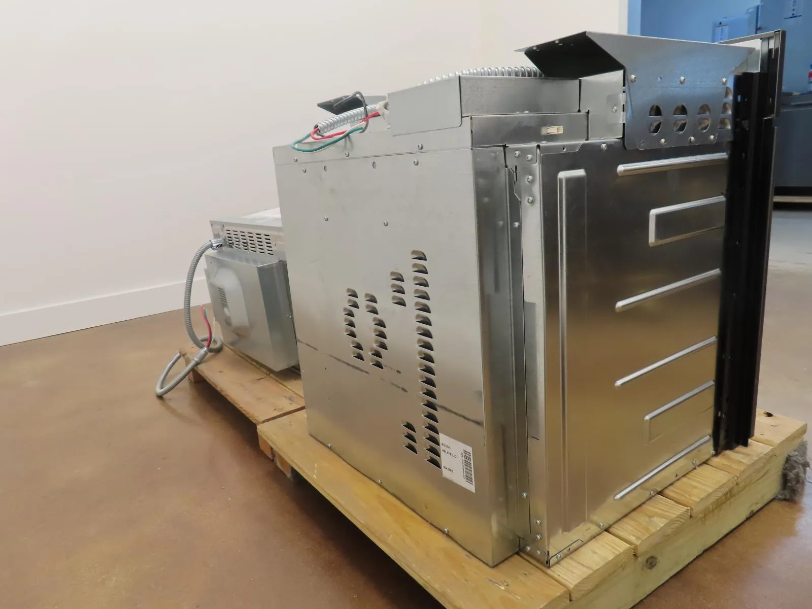 Bosch 800 Series HBL8743UC 30" Smart Combination Speed Oven WiFi Full Warranty