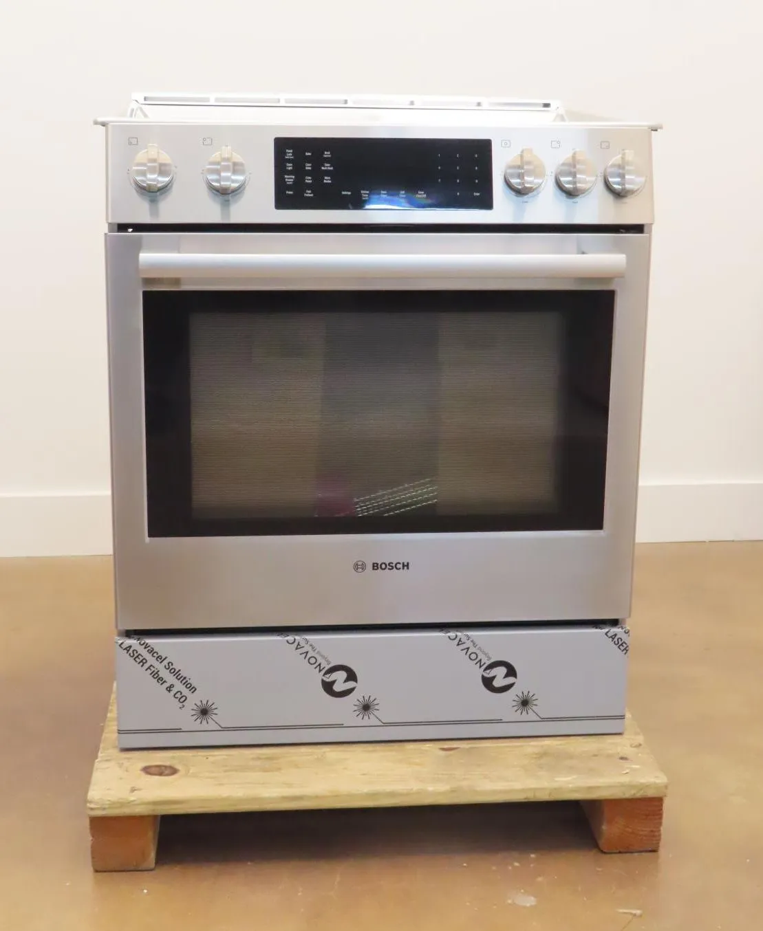 Bosch 800 Series HDI8056U 30" Slide-In Dual Fuel Stainless Steel Range