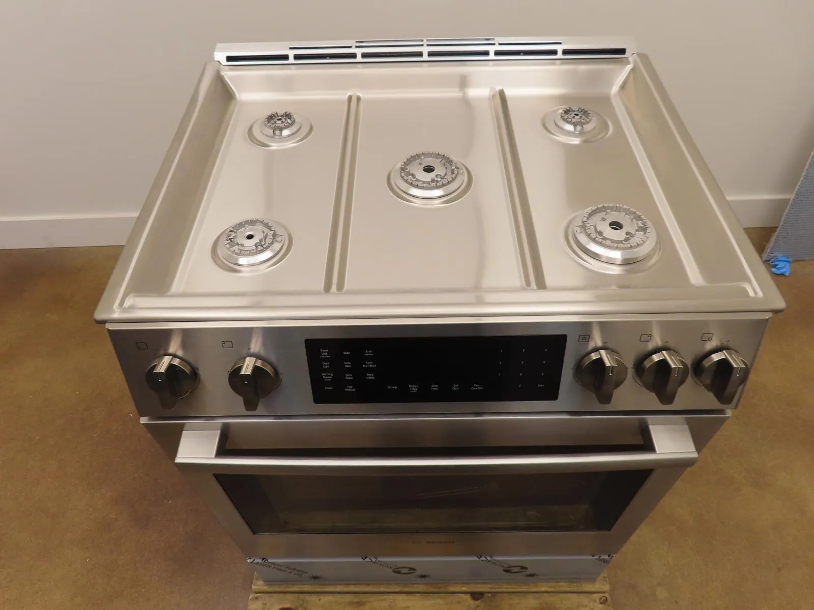 Bosch 800 Series HDI8056U 30" Slide-In Dual Fuel Stainless Steel Range