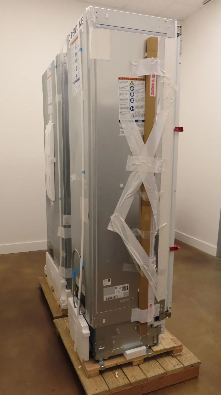 Gaggenau Vario 400 Series 48" Refrigerator & Freezer Columns RC472705 / RF411705
