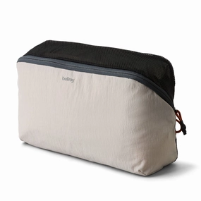 Save Big Online Bellroy Lite Packing Cube 6L