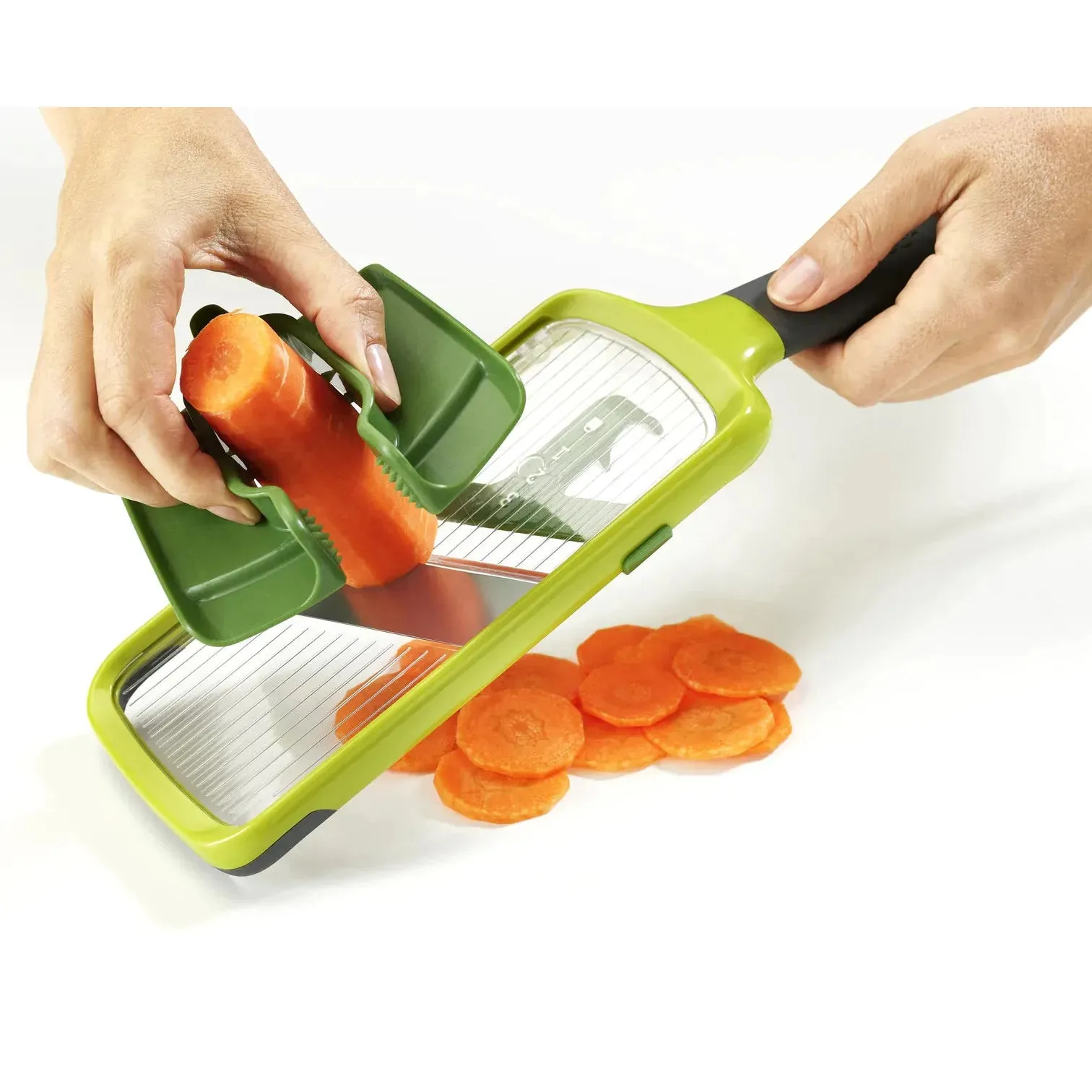 Joseph Joseph Multi-Grip Mandoline Green