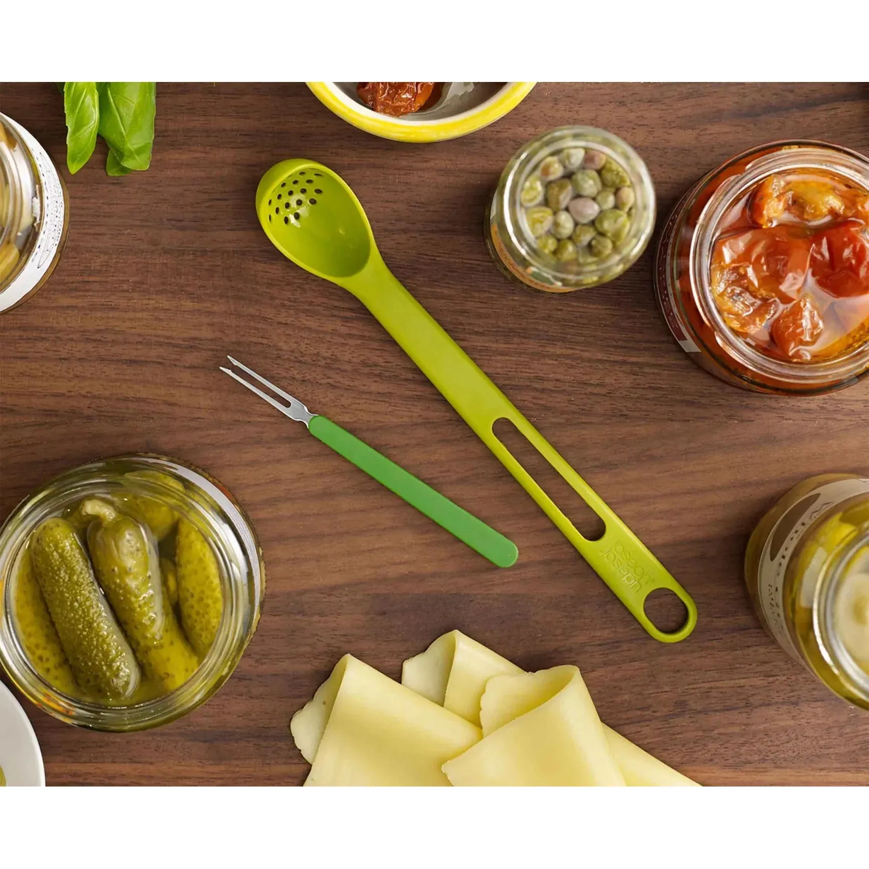 Joseph Joseph Scoop&Pick 2-piece Green Antipasti Set
