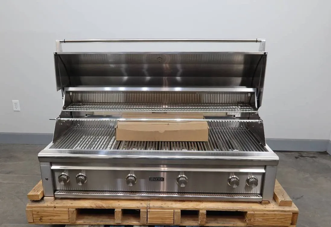 Lynx Professional Grill Series 54" 1555 sq.in. Cooking Surface Grill L54TRNG