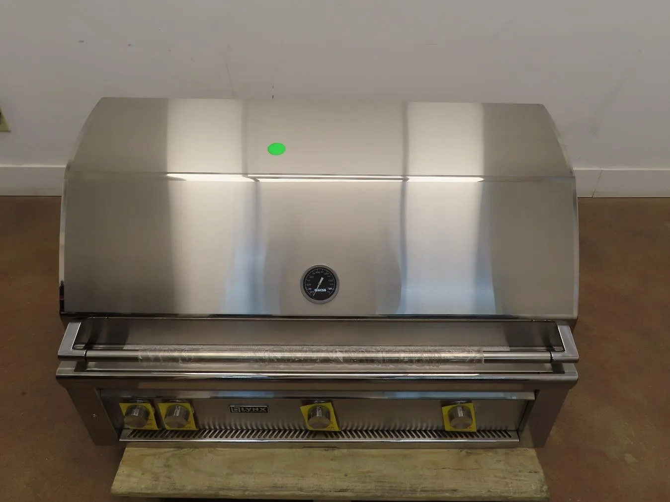 Lynx Professional Grill Series L42R3NG 42" 1,200 sq.in Built-In Nat. Gas Grill