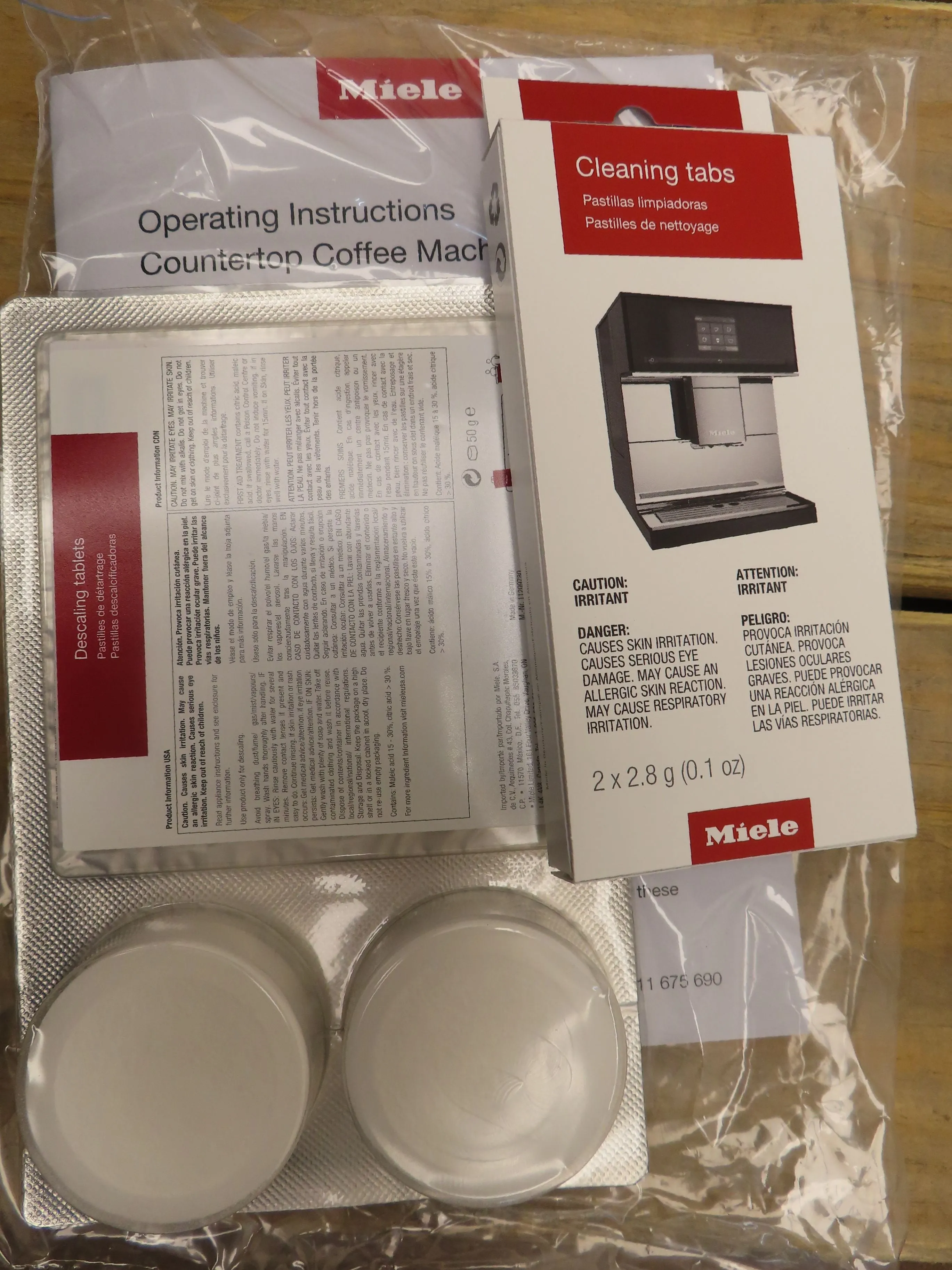 Miele Milk Perfect 10" AromaticSystem Countertop Smart Coffee Machine CM6360OBCM