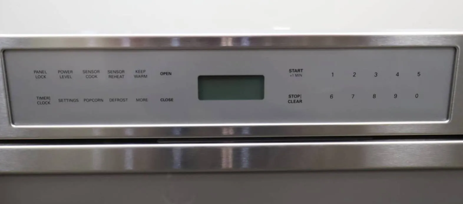 Thermador 30" 1.2 Cu. Ft. Built In Masterpiece Series Microwave Drawer MD30WS