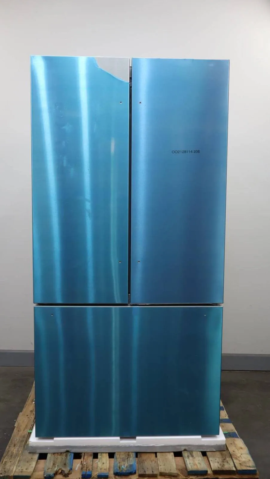 Thermador 36" SS French Door Smart Professional Series Refrigerator T36FT820NS