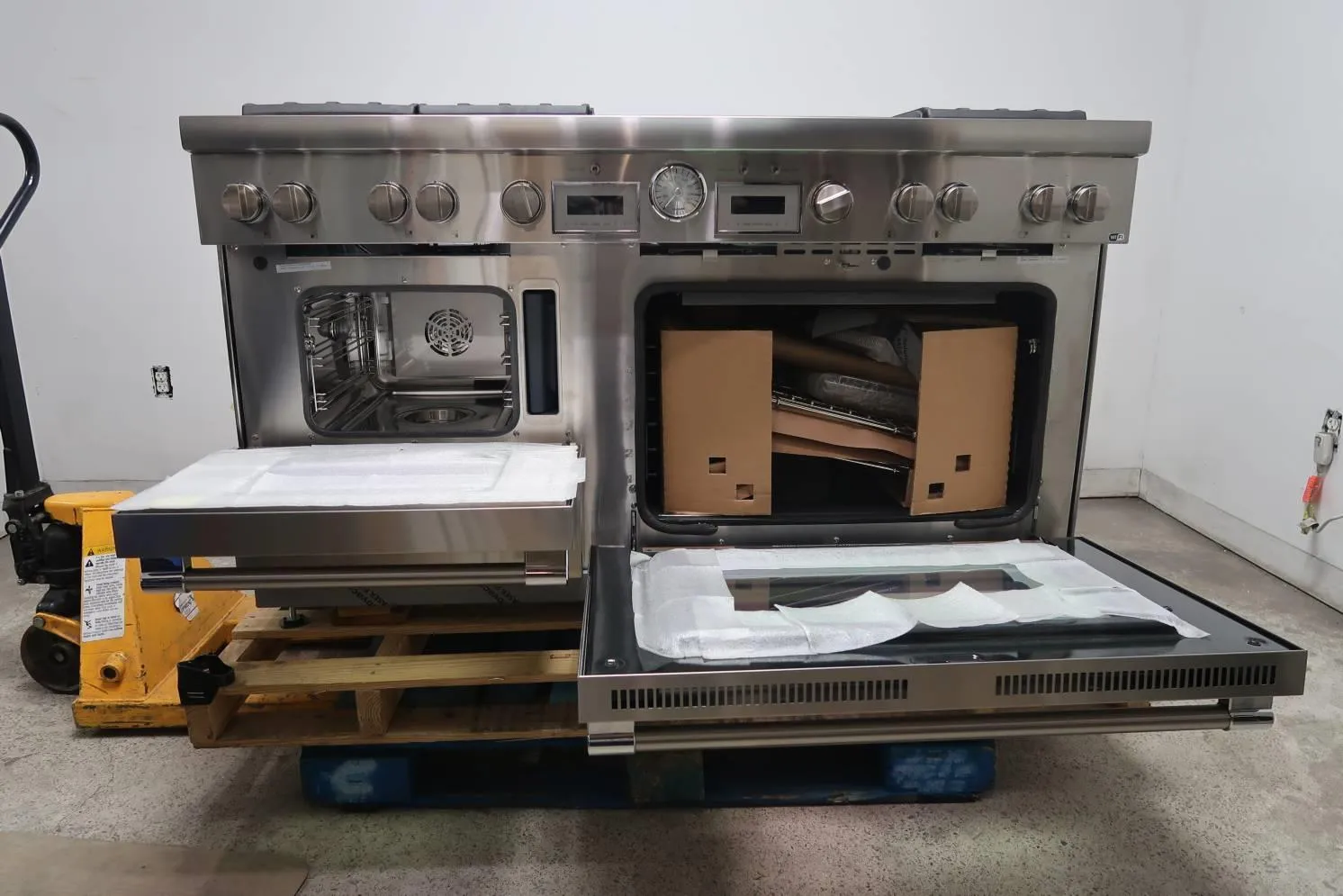 *Thermador Pro Grand 60" 6 Star Burner & Griddle SS Dual Fuel Range PRD606WESG