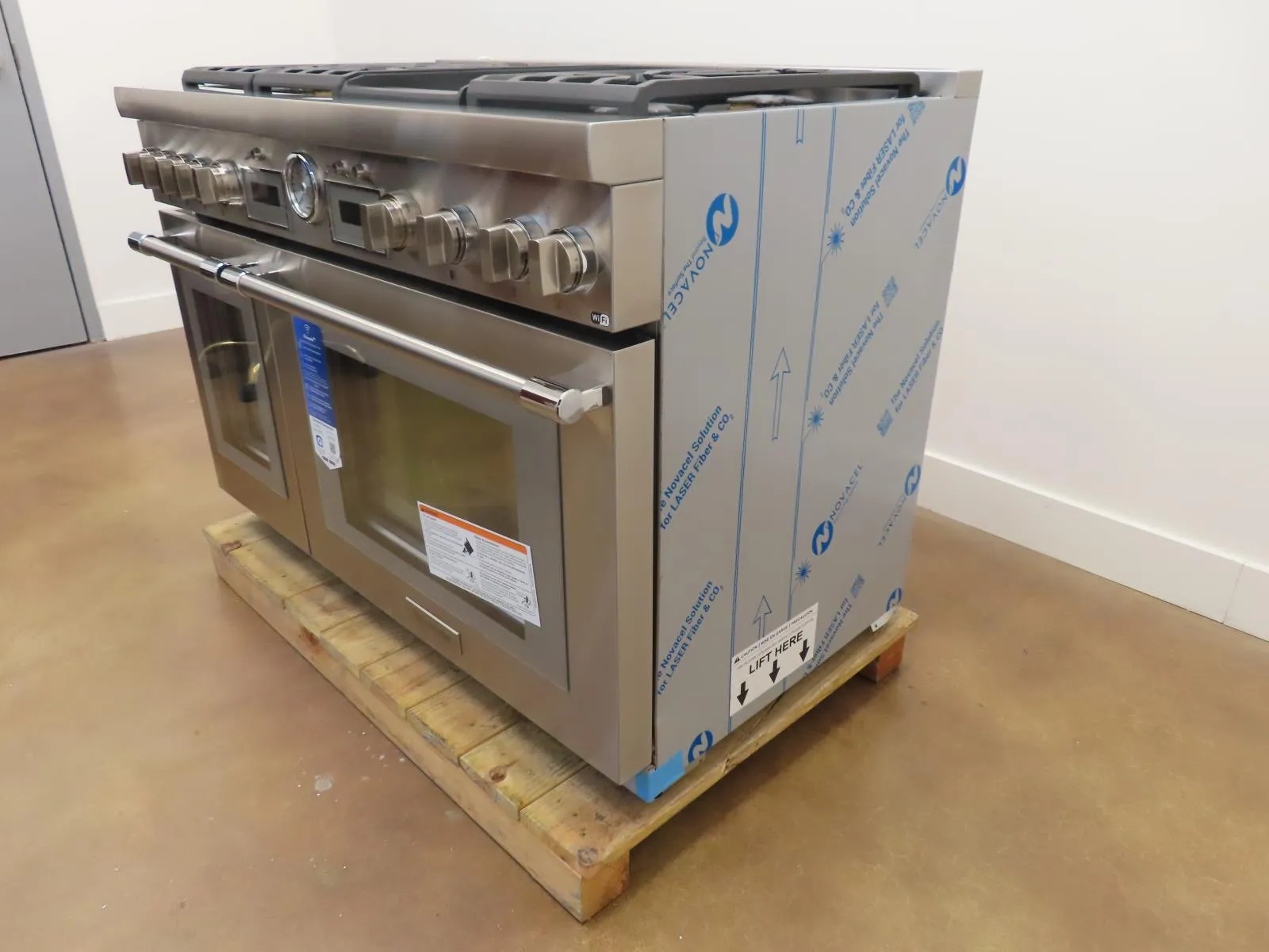 Thermador Pro Grand PRG486WDG 48" 6 Sealed Star Burners Pro-Style Gas Range Pics