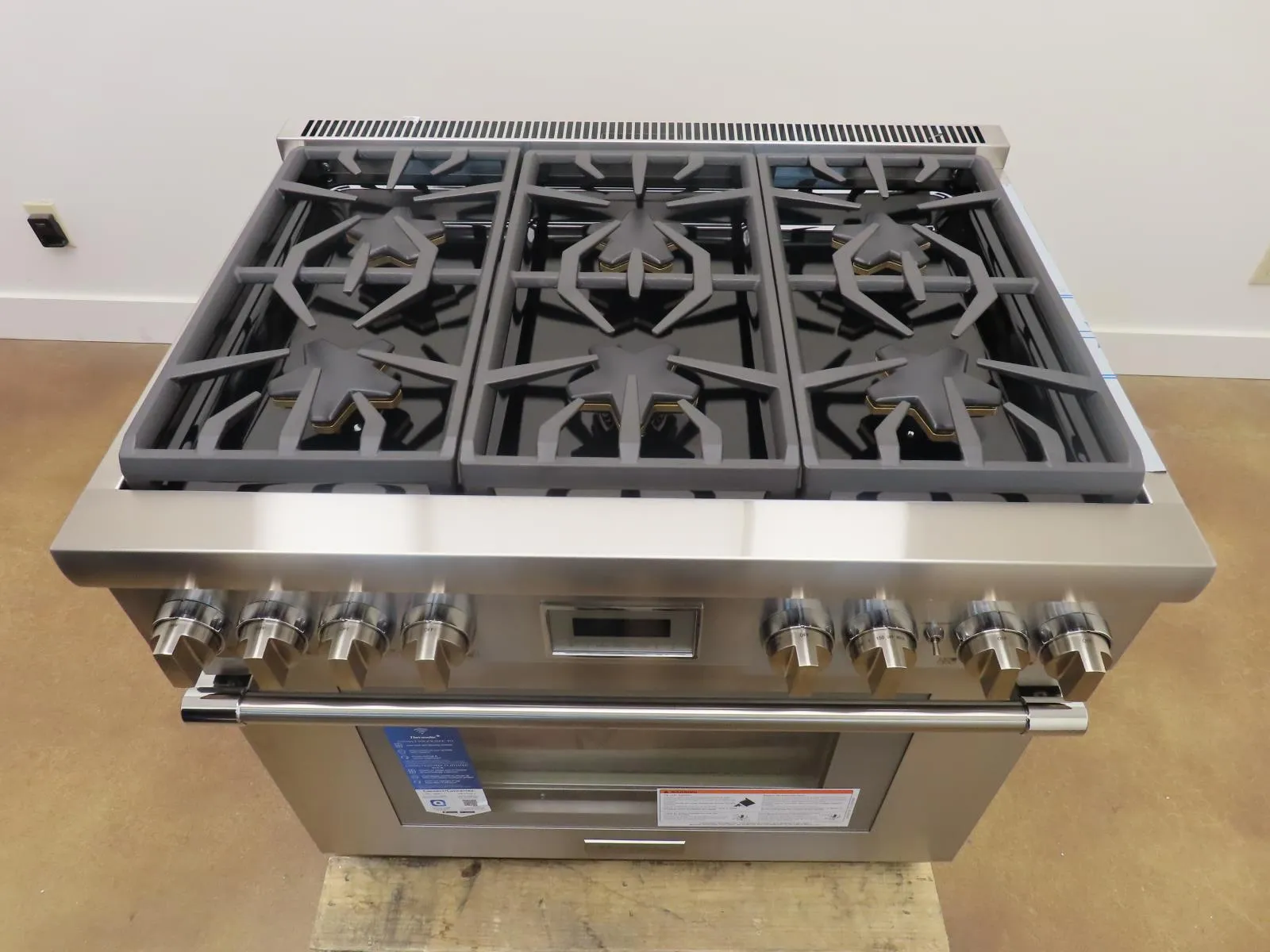 Thermador Pro Harmony Professional Series PRG366WH 36" ProStyle NaturalGas Range