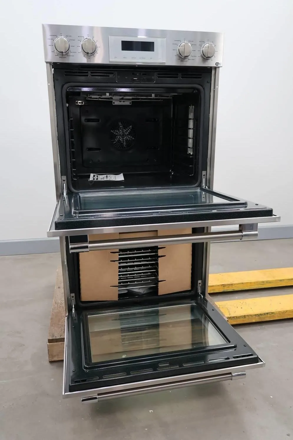 Thermador Professional Series 30" SoftClose Hinges SS Double Wall Oven PO302W