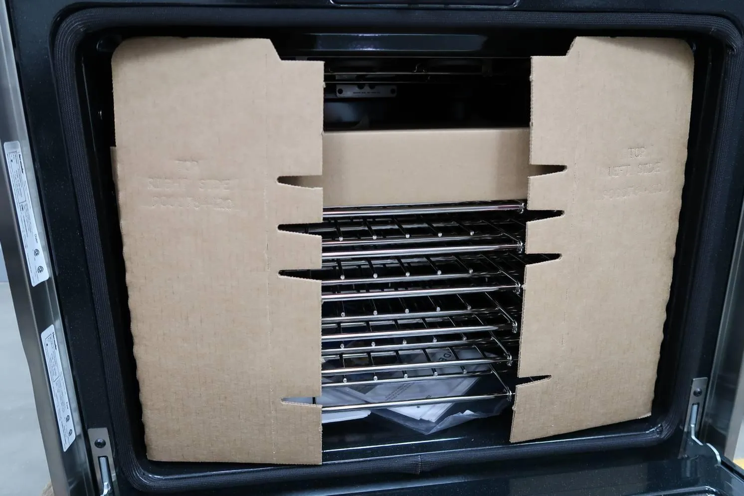 Thermador Professional Series 30" SoftClose Hinges SS Double Wall Oven PO302W