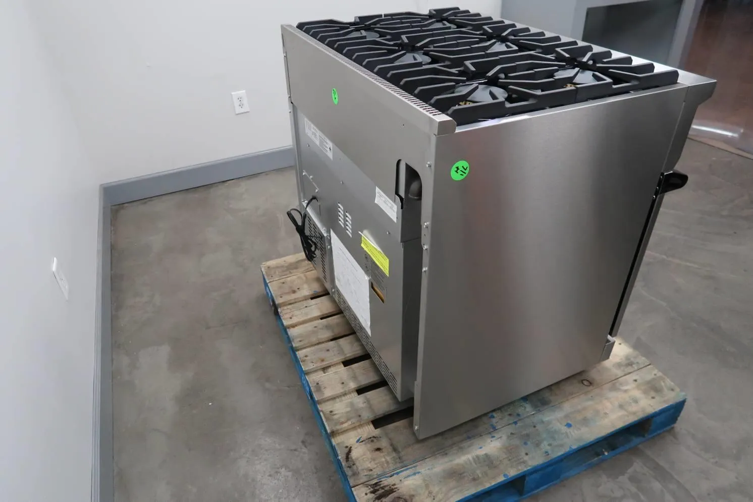 Viking 5 Series '17 36" 6 VSH Burner System Pro-Style SS Gas Range VGR5366BSS