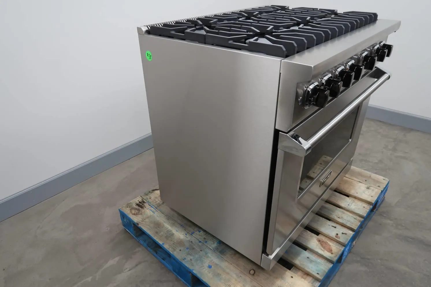 Viking 5 Series '17 36" 6 VSH Burner System Pro-Style SS Gas Range VGR5366BSS
