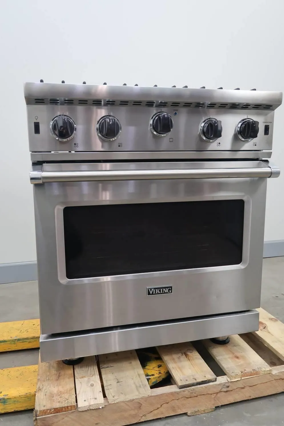 Viking 5 Series '20 30" Liquid Propane Professional Gas Range VGIC53024BSSLP