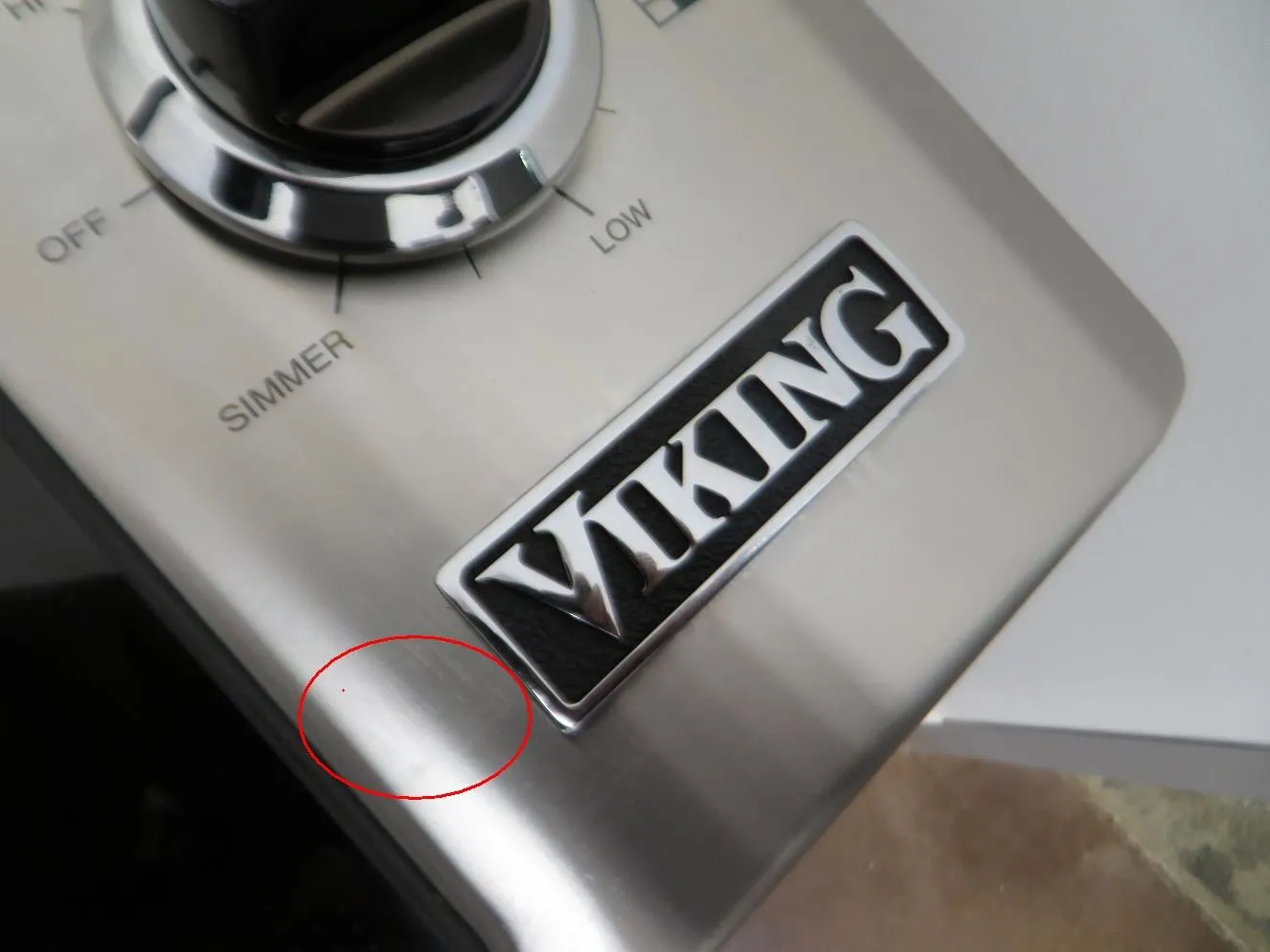 Viking 5 Series VECU53014BSB 30" Electric Cooktop  QuickCook Surface Elements