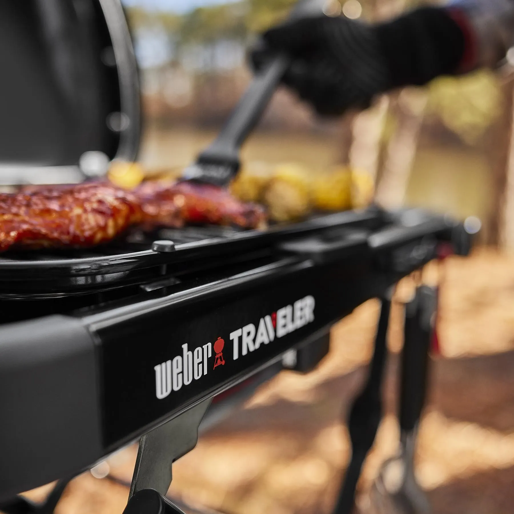 Weber 1500460 Weber Traveler Compact Portable Gas Grill - Black