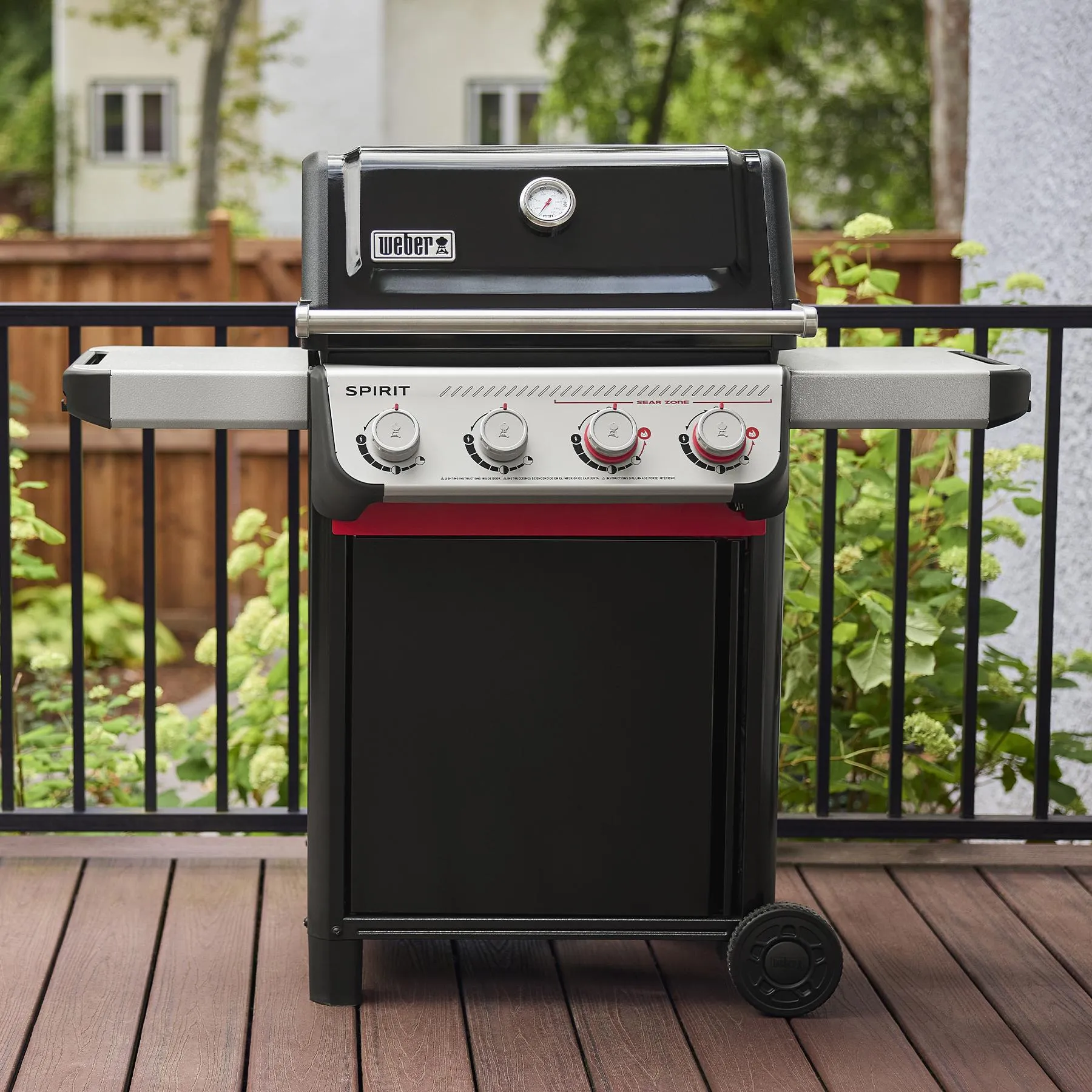 Weber 1500780 Spirit E-425 Gas Grill (Liquid Propane) - Black