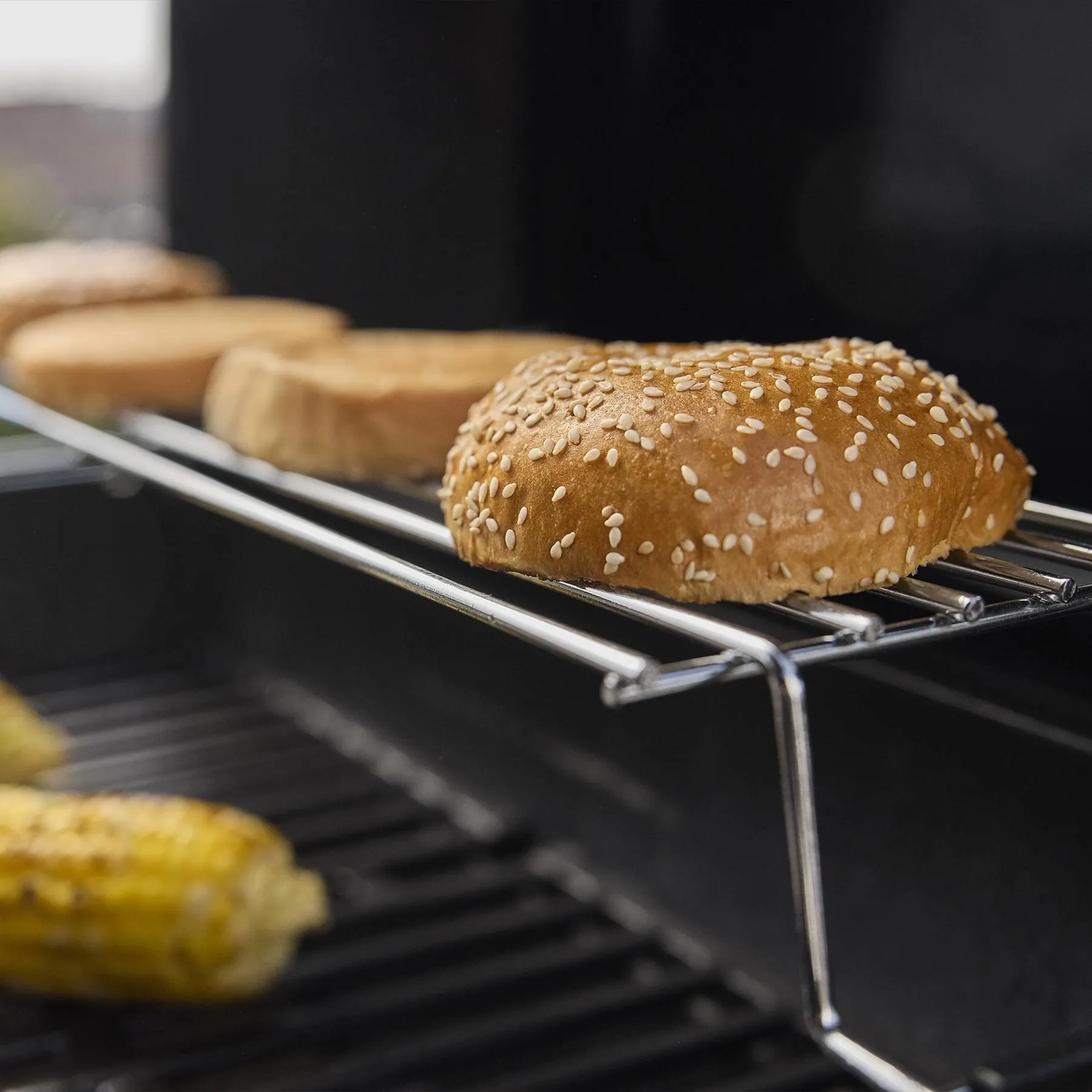 Weber 1501000 Spirit E-210 Gas Grill (Liquid Propane) - Black