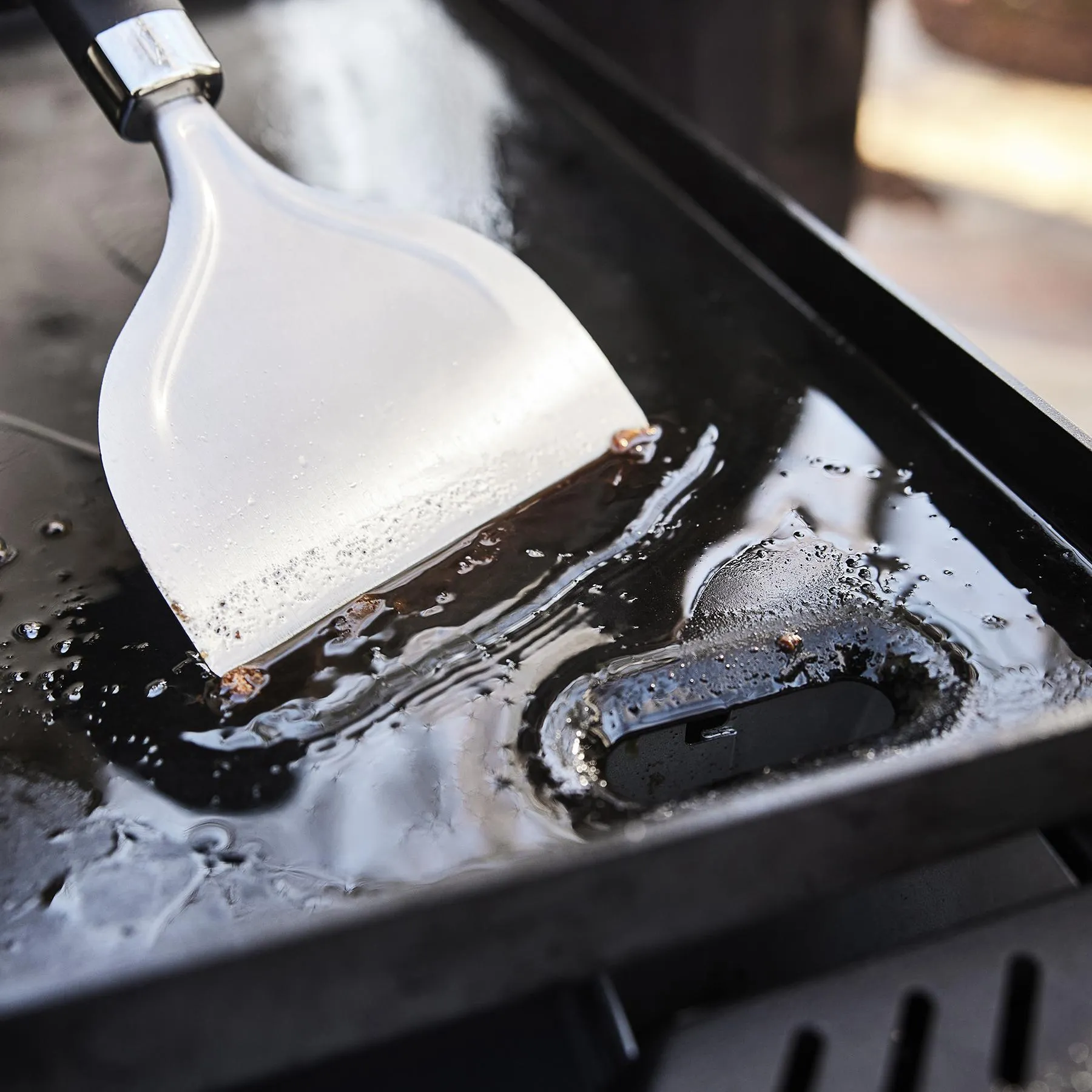 Weber 1501006 Weber 36" Rust-Resistant Griddle - Black