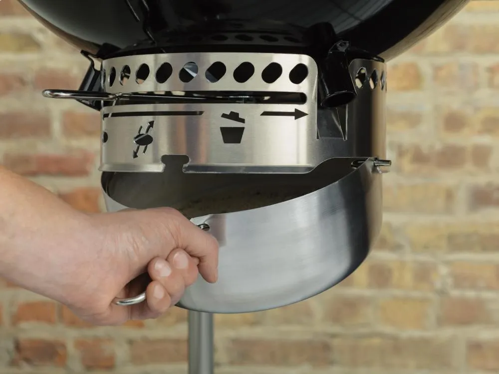 Weber 15501001 Performer Deluxe Charcoal Grill - 22 Inch Black