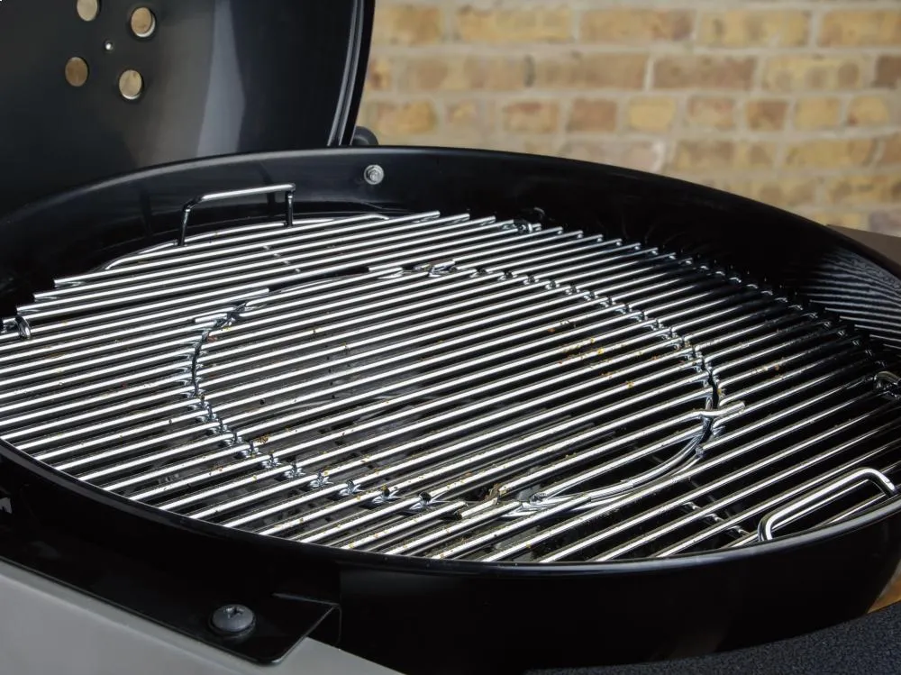 Weber 15501001 Performer Deluxe Charcoal Grill - 22 Inch Black
