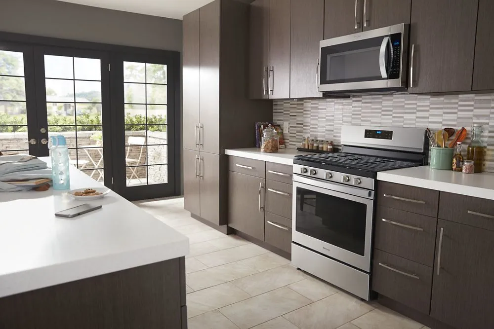 Whirlpool WFG550S0HZ 5.0 Cu. Ft. Whirlpool Gas Convection Oven With Frozen Bake Technology