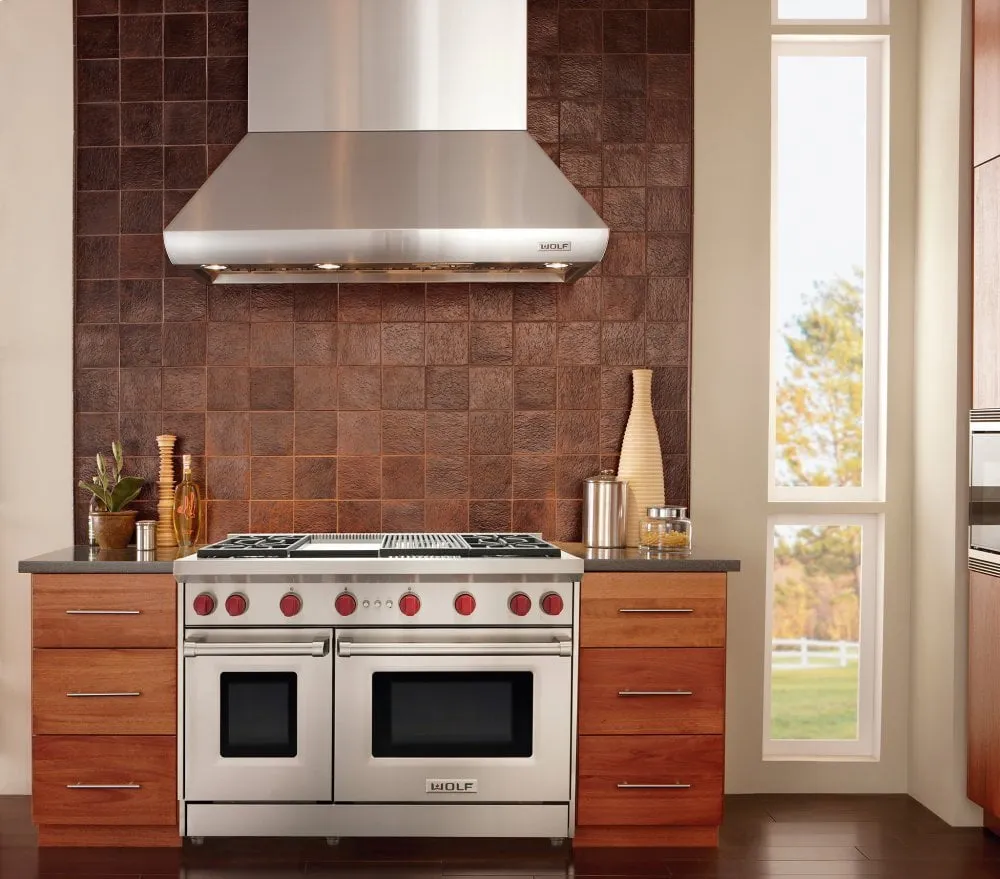 Wolf GR484CG 48" Gas Range - 4 Burners, Infrared Charbroiler And Infrared Griddle
