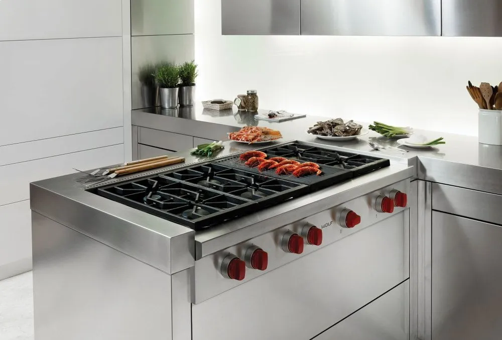 Wolf SRT486C 48" Sealed Burner Rangetop - 6 Burners And Infrared Charbroiler